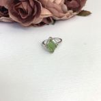 Серебряное кольцо Tiva с Султанит султанитом 3.188ct, вес изделия 3,05 гр (2091370) 17.5 размер