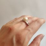 Серебряное кольцо Tiva с натуральным жемчугом барочным 5.7ct, вес изделия 4,16 гр (2130215) 18.5 размер