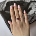 Серебряное кольцо Tiva с натуральным рубином 2.733ct, вес изделия 3,8 гр (2157878) 17.5 размер