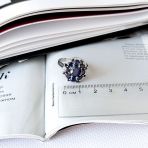 Серебряное кольцо Tiva с натуральным сапфиром 4.95ct, фианитами, вес изделия 6,02 гр (2162704) 17.5 размер