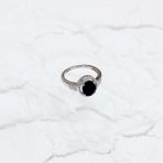 Серебряное кольцо Tiva с натуральным сапфиром 2.602ct, фианитами, вес изделия 3,48 гр (2162766) 18.5 размер