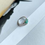 Серебряное кольцо Tiva с натуральным изумрудом 1.281ct, вес изделия 2,79 гр (2163497) 17 размер