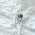 Серебряное кольцо Tiva с натуральным изумрудом 3.05ct, фианитами, вес изделия 4,33 гр (2163640) 17 размер