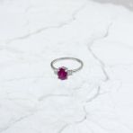 Серебряное кольцо Tiva с натуральным рубином 1.92ct, фианитами, вес изделия 2,3 гр (2165613) 17.5 размер