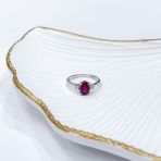 Серебряное кольцо Tiva с натуральным рубином 1.92ct, фианитами, вес изделия 2,3 гр (2165613) 17.5 размер