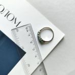 Серебряное кольцо Tiva с натуральным изумрудом 1.218ct, фианитами, вес изделия 2,29 гр (2163657) 18 размер