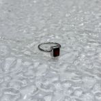 Серебряное кольцо Tiva с натуральным гранатом 1.917ct, вес изделия 2,37 гр (2171492) 17 размер