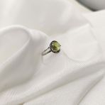 Серебряное кольцо Tiva с хризолітом 2.275ct, вес изделия 3,32 гр (2174509) 18 размер