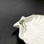 Серебряное кольцо Tiva с хризолітом 2.275ct, вес изделия 3,32 гр (2174509) 18 размер