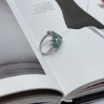 Серебряное кольцо Tiva с натуральным изумрудом 0.932ct, фианитами, вес изделия 4,39 гр (2172338) 17.5 размер