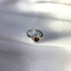 Серебряное кольцо Tiva с натуральным рубином 1.05ct, вес изделия 1,64 гр (2021513) 17.5 размер