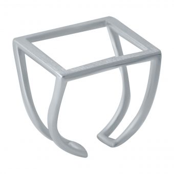 Серебряное кольцо Tiva с без камней, вес изделия 4,54 гр (2022411) 18 размер