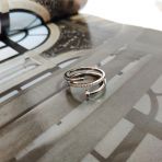 Серебряное кольцо Tiva с фианитами, вес изделия 2,93 гр (2102755) 19 размер