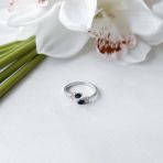 Серебряное кольцо Tiva с натуральным сапфиром 0.38ct, вес изделия 1,79 гр (2150565) 18 размер