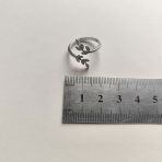 Серебряное кольцо Tiva с фианитами, вес изделия 1,84 гр (2160946) 18 размер