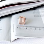 Серебряное кольцо Tiva с морганитом nano 13.12ct, фианитами, вес изделия 6,94 гр (2162483) 18.5 размер