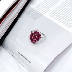 Серебряное кольцо Tiva с натуральным рубином 5.075ct, фианитами, вес изделия 4,91 гр (2165194) 18 размер