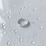 Серебряное кольцо с фианитами, вес изделия 3,47 гр (2150404) 18 размер