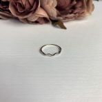 Серебряное кольцо с фианитами, вес изделия 1,99 гр (2081715) 18 размер