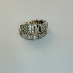 Серебряное кольцо с фианитами, вес изделия 6,74 гр (2102694) 17 размер