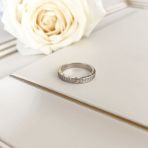Серебряное кольцо с фианитами, вес изделия 2,91 гр (2142935) 18 размер