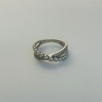 Серебряное кольцо с фианитами, вес изделия 3,84 гр (2102717) 16.5 размер