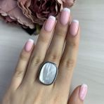 Серебряное кольцо с натуральным перламутром 4.078ct, вес изделия 6,6 гр (2041795) 17 размер