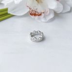 Серебряное кольцо с фианитами, вес изделия 4,78 гр (2147688) 18 размер
