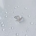 Серебряное кольцо с фианитами, вес изделия 2,73 гр (2153740) 18 размер