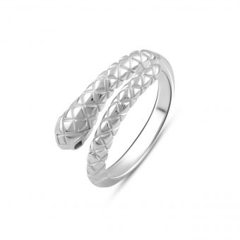Серебряное кольцо с фианитами, вес изделия 3,36 гр (2080114) 17.5 размер