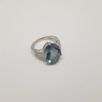 Серебряное кольцо с натуральным флюоритом 10.18ct, топазом белым, вес изделия 5,97 гр (2121626) 19 размер
