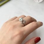 Серебряное кольцо с фианитами, вес изделия 4,92 гр (60001741) 18 размер