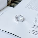 Серебряное кольцо с без камней, вес изделия 4,99 гр (2143406) 18 размер
