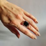 Серебряное кольцо с натуральным ониксом 11.75ct, вес изделия 7,15 гр (2125938) 18.5 размер
