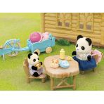 Ігровий набір Sylvanian Families Панда з велосипедом та роликами (5652)