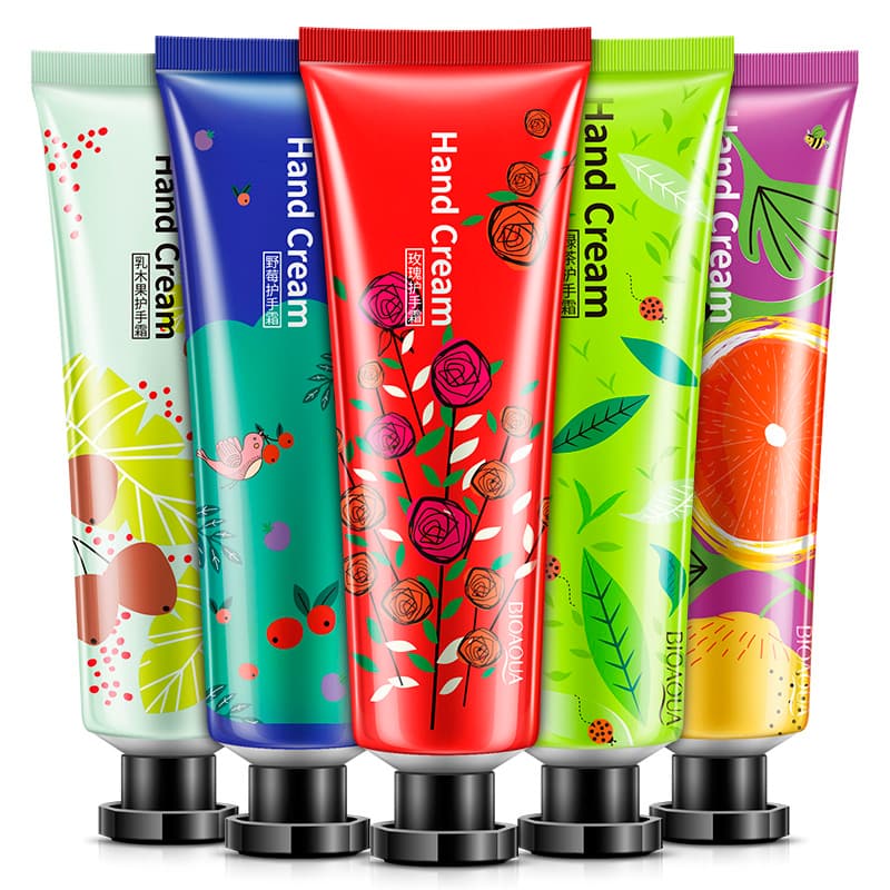 Набір кремів для рук Bioaqua hand cream з екстрактами ягід (5 x 30 грамм)